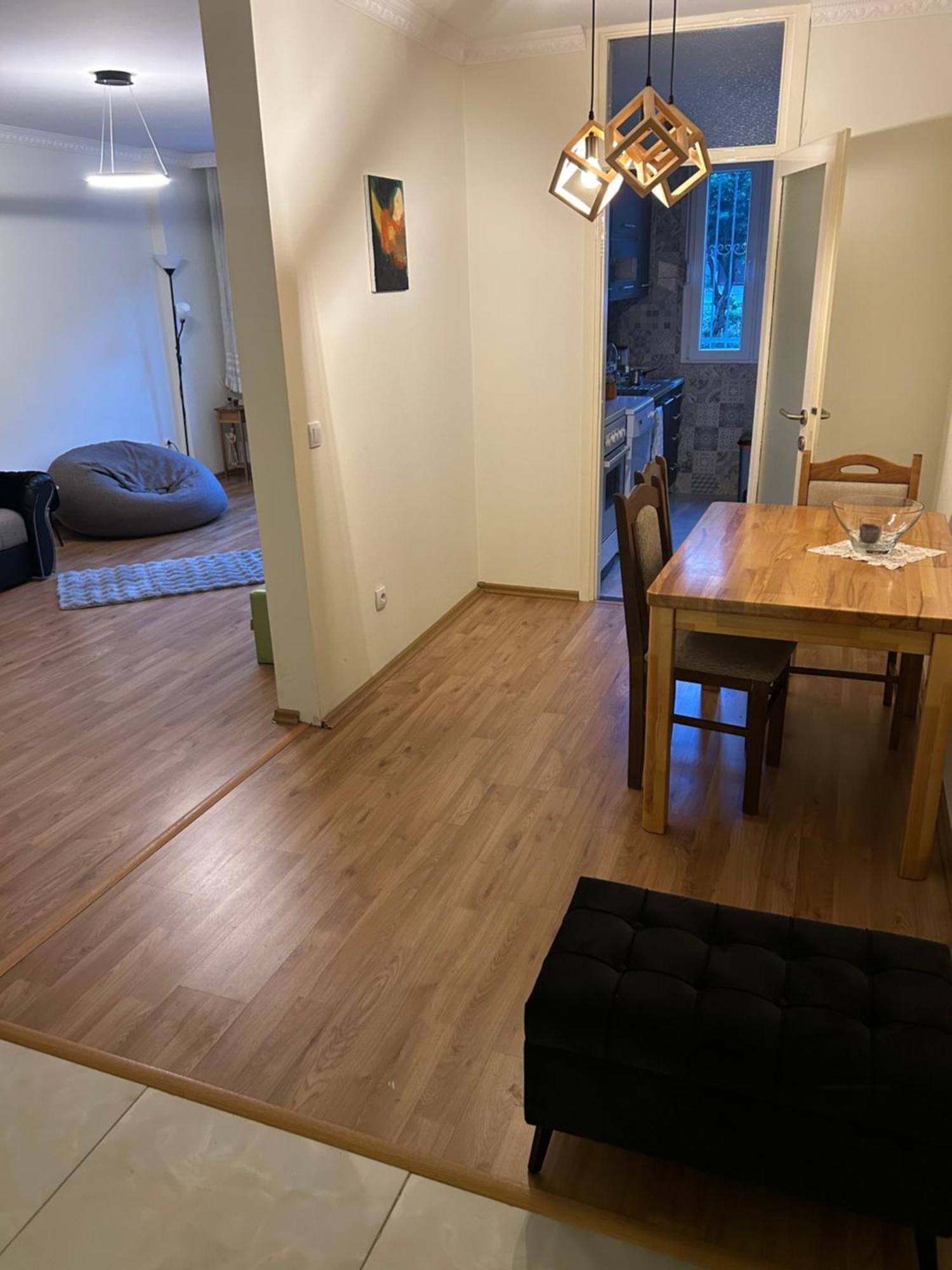 Apartment Old